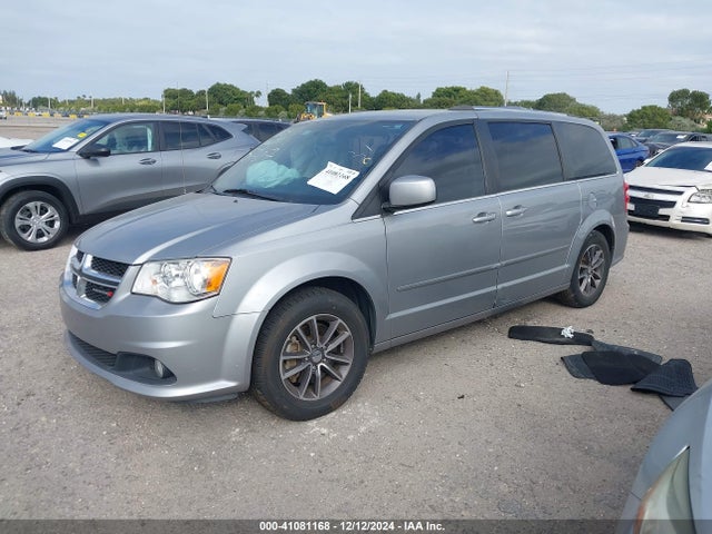 Dodge Grand Caravan Sxt 2017 2C4RDGCG3HR825707 Image 2