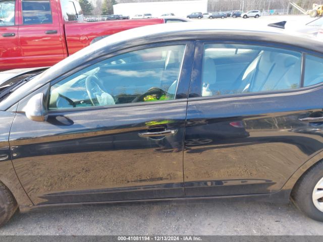 5NPD74LF9HH111584 Hyundai ELANTRA SE