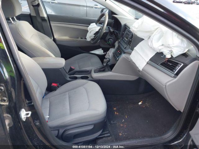 5NPD74LF9HH111584 Hyundai ELANTRA SE