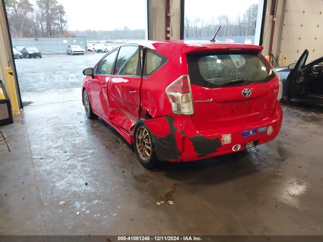 Toyota Prius V Two 2015 JTDZN3EUXFJ035735 Image 3