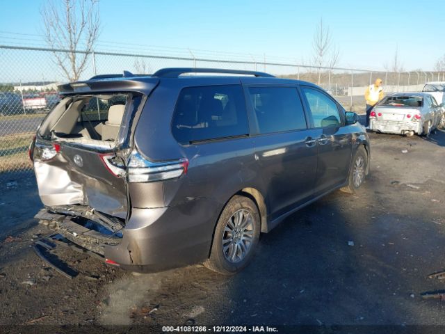 5TDYZ3DC2LS042198 Toyota SIENNA XLE