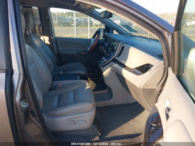 5TDYZ3DC2LS042198 Toyota SIENNA XLE