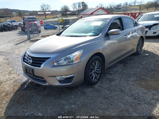 Nissan Altima 2.5 S 2015 1N4AL3AP3FN908520 Image 2