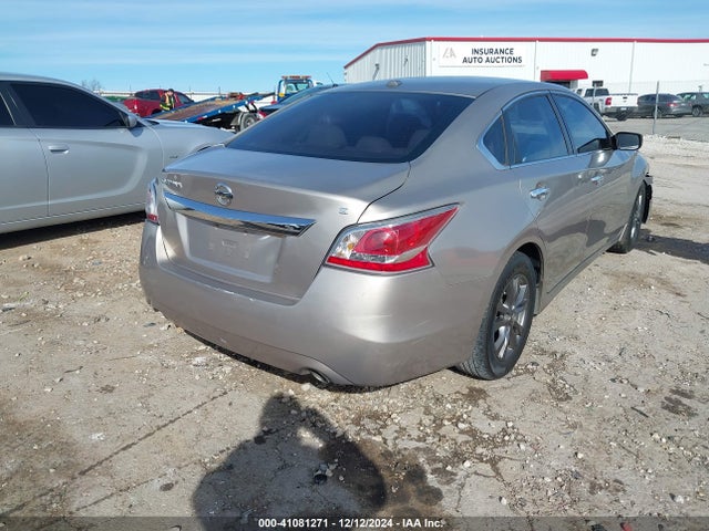 Nissan Altima 2.5 S 2015 1N4AL3AP3FN908520 Image 4