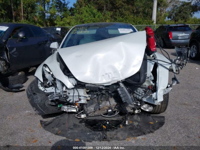 5YJ3E1EB4JF081781 Tesla Model 3 Long Range/performance