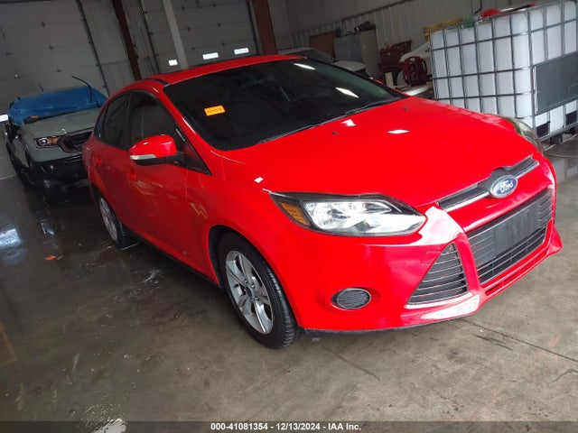 Ford FOCUS SE 2014 1FADP3F27EL344069 Image 1
