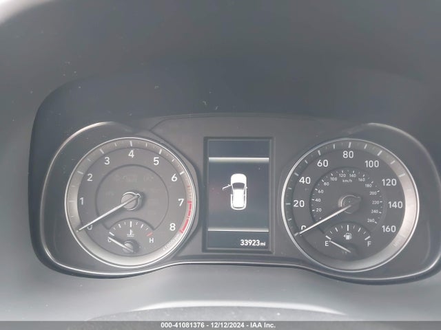 KM8K22AB1NU878384 Hyundai Kona Se