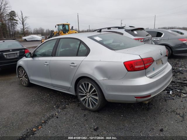 3VW2K7AJ9FM277784 Volkswagen Jetta 2.0l S