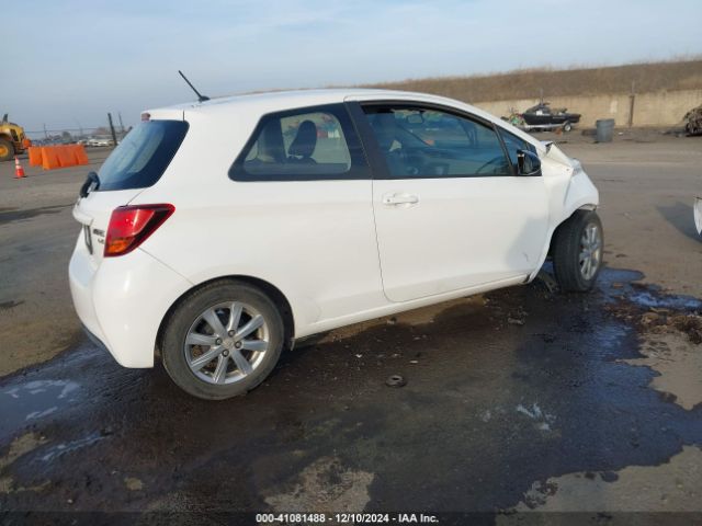VNKJTUD38FA016156 Toyota YARIS LE