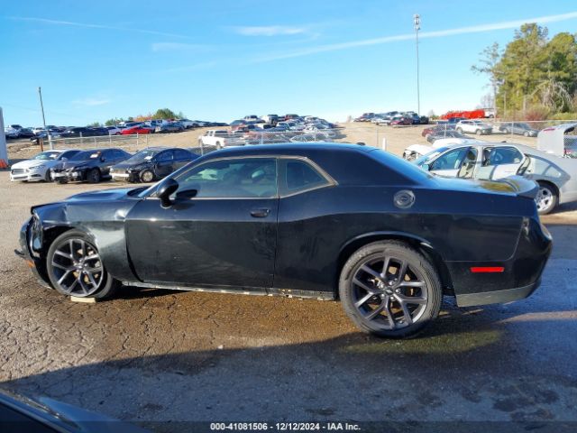 2C3CDZAG0KH632520 Dodge Challenger Sxt