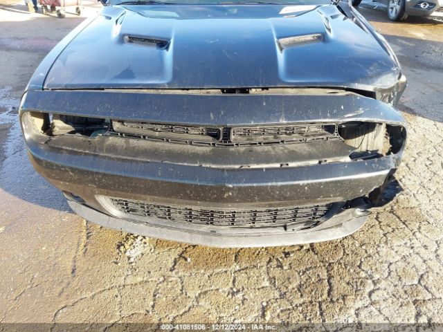 2C3CDZAG0KH632520 Dodge Challenger Sxt