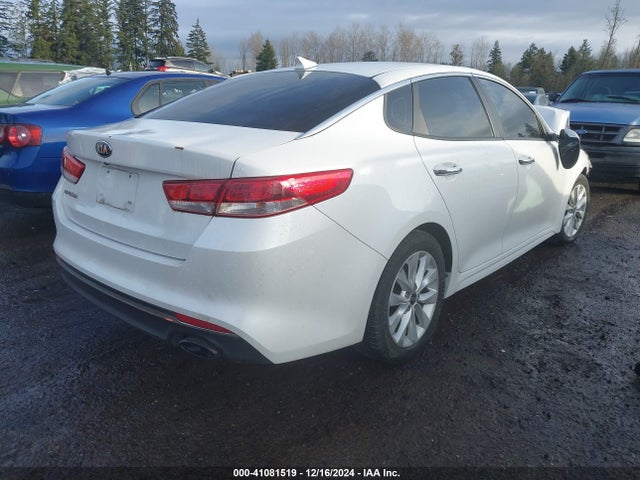 KIA Optima Lx 2017 5XXGT4L32HG172771 Image 4