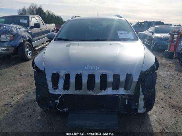 Jeep Cherokee Latitude 2016 1C4PJMCB9GW310350 Image 13