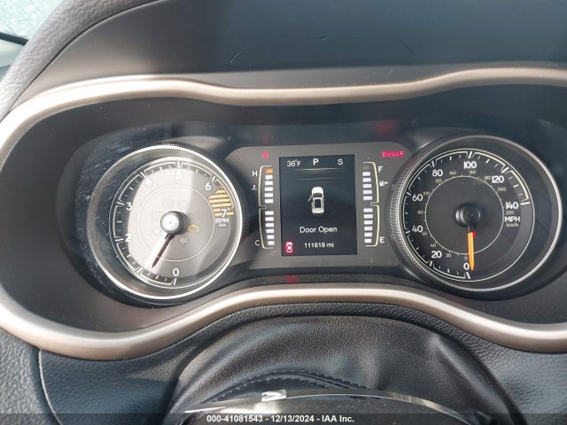 Jeep Cherokee Latitude 2016 1C4PJMCB9GW310350 Image 7