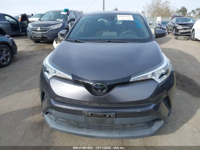 JTNKHMBX4K1040089 Toyota C-HR LE