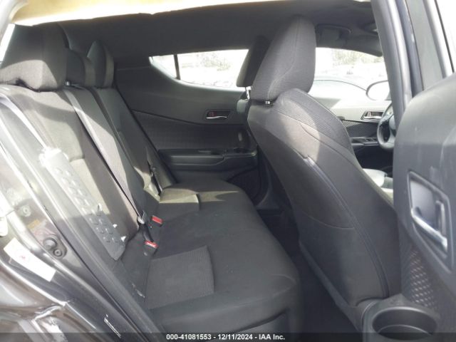 JTNKHMBX4K1040089 Toyota C-HR LE