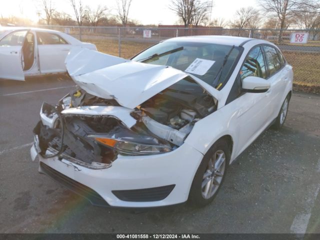 1FADP3F22FL353327 Ford FOCUS SE
