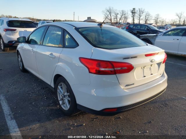 1FADP3F22FL353327 Ford FOCUS SE