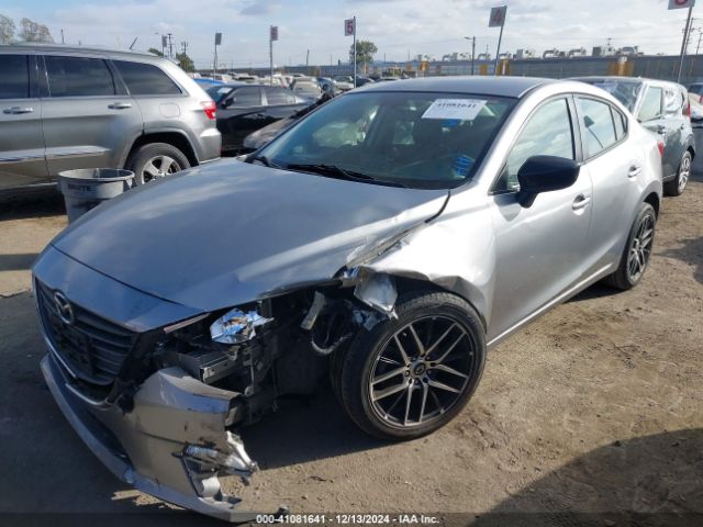 3MZBM1U71FM195796 Mazda Mazda3 I Sport