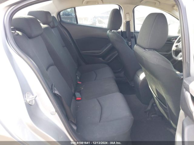 3MZBM1U71FM195796 Mazda Mazda3 I Sport