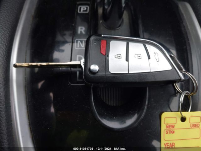 KNMAT2MV5GP670948 Nissan Rogue S/sl/sv