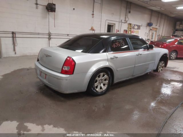 2005 CHRYSLER 300 2C3JA53G65H686964 Photo 3
