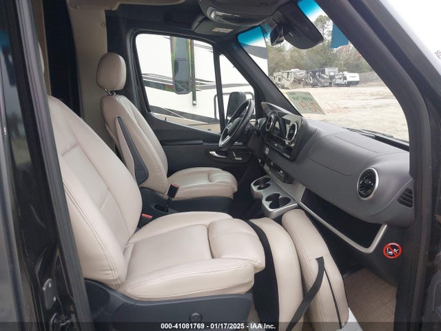 2021 Mercedes Sprinter 3500xd მანქანა იყიდება აუქციონზე, vin: W1X8E33Y6MN150226, აუქციონის ნომერი: 41081769