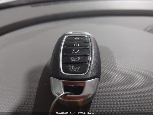 KMHLM4AJ4NU019064 Hyundai Elantra Hybrid Blue