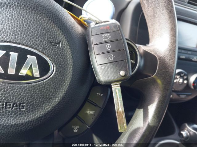 KNDJP3A55G7286022 KIA SOUL +