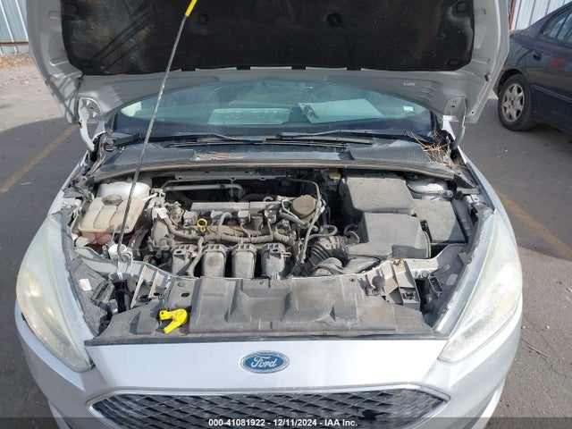 Ford FOCUS SE 2015 1FADP3F23FL319686 Image 10