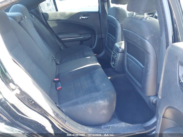 2C3CDXBG4EH243239 Dodge Charger Se