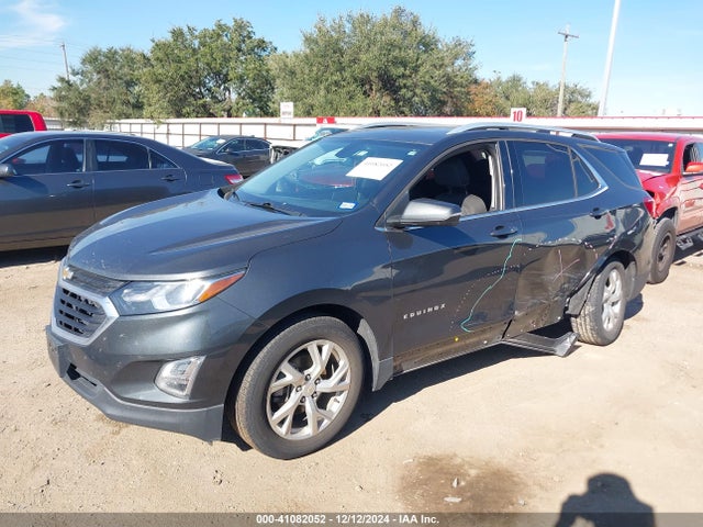 Chevrolet EQUINOX LT 2019 2GNAXKEV5K6230392 Image 2