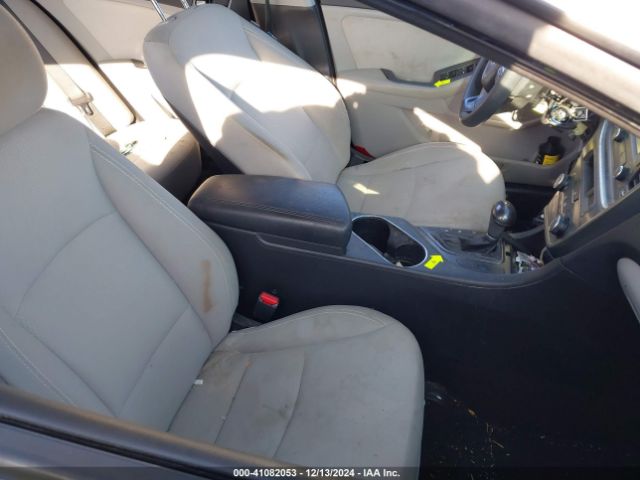 5XXGM4A75FG485653 KIA Optima Lx