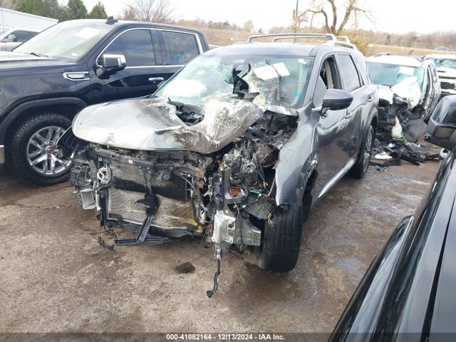 5N1DR3DH9NC272928 Nissan Pathfinder Platinum 2wd