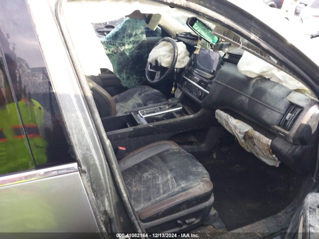 5N1DR3DH9NC272928 Nissan Pathfinder Platinum 2wd