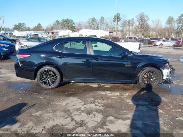 4T1B11HK1JU046329 Toyota CAMRY SE