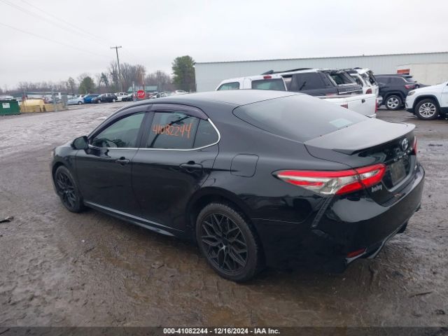 4T1B11HK1JU046329 Toyota CAMRY SE