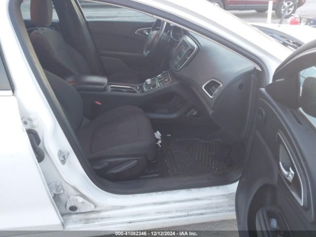 2016 CHRYSLER 200 1C3CCCAB0GN154280 Photo 4