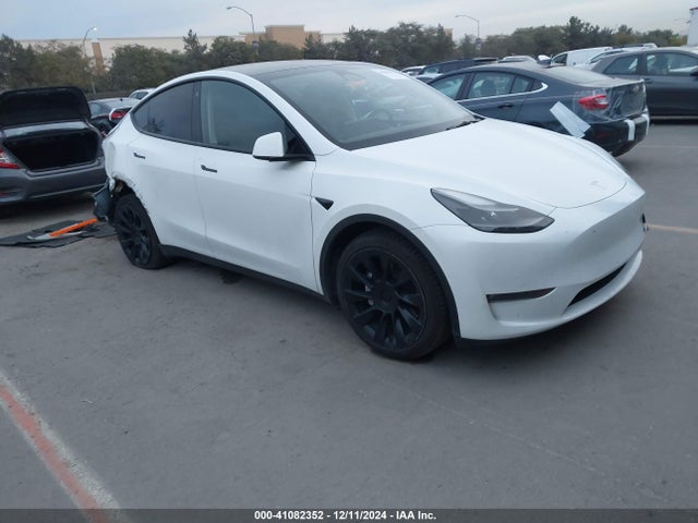 2022 TESLA MODEL Y 7SAYGDEE1NF559482 Photo 0