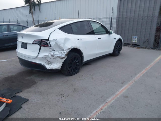 2022 TESLA MODEL Y 7SAYGDEE1NF559482 Photo 3