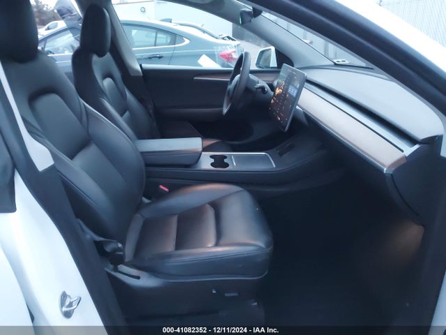 2022 TESLA MODEL Y 7SAYGDEE1NF559482 Photo 4