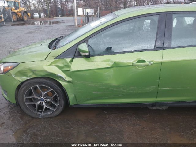 1FADP3M27JL238864 Ford FOCUS SEL