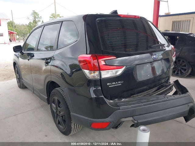 Subaru Forester 2019 JF2SKAAC2KH430202 Image 3