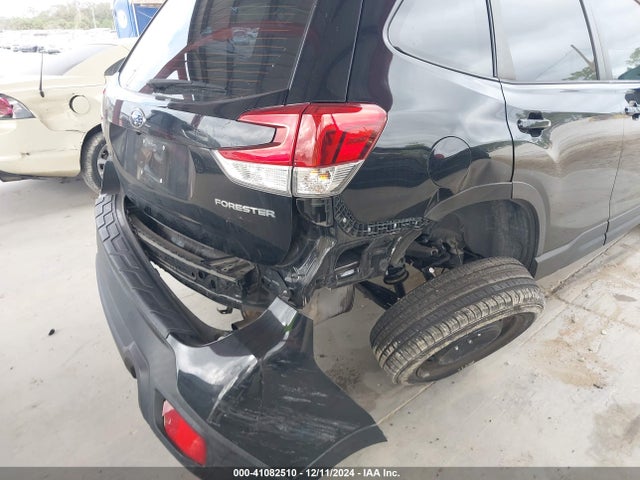 Subaru Forester 2019 JF2SKAAC2KH430202 Image 6