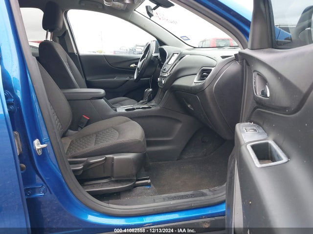 3GNAXKEV1KS521361 Chevrolet EQUINOX LT