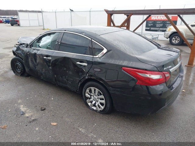 1N4AL3AP3JC116050 Nissan Altima 2.5 S