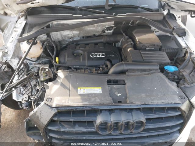 WA1JCCFS0JR015370 Audi Q3 2.0t Premium/2.0t Sport Premium