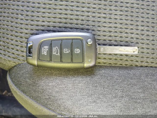 5NMS2CAD2LH279235 Hyundai Santa Fe Se