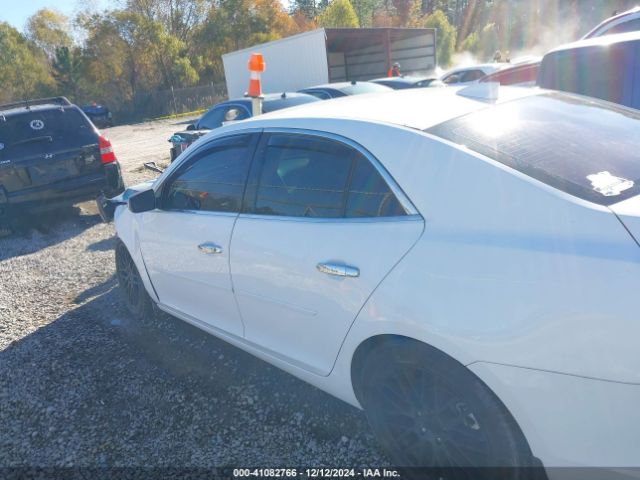 1G11D5SL3FF297079 Chevrolet MALIBU 2LT