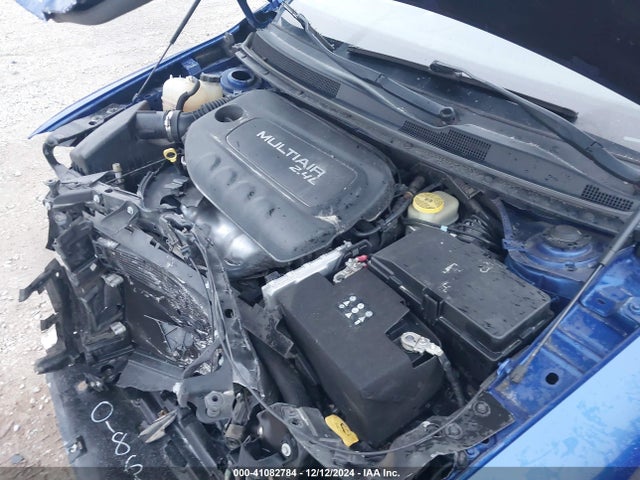 Chrysler 200 Limited 2015 1C3CCCAB1FN507690 Image 10